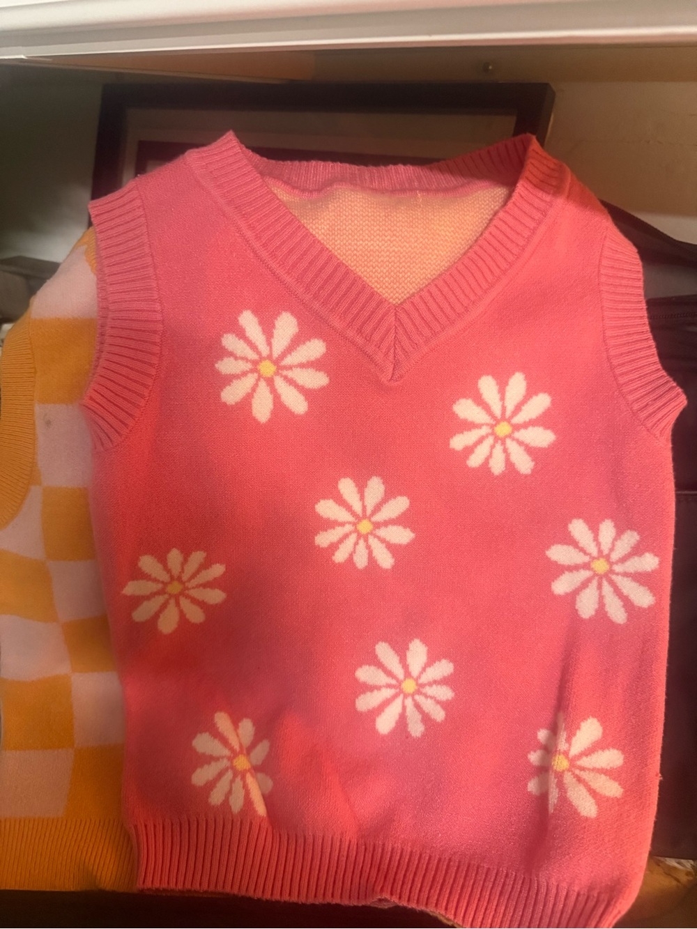 RSQ Pink Daisy and checkered Knit Sleeveless Vest Tops (set of 3!) - Picture 7 of 8